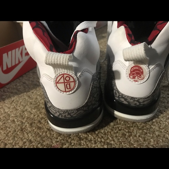 Sneakers👟 - Picture 3 of 6